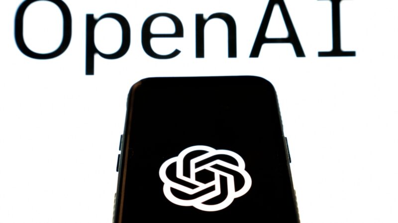 OpenAI launches an official ChatGPT app for iOS